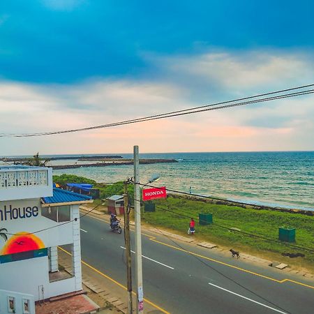 Hikka Ocean Resort Хикадува Екстериор снимка
