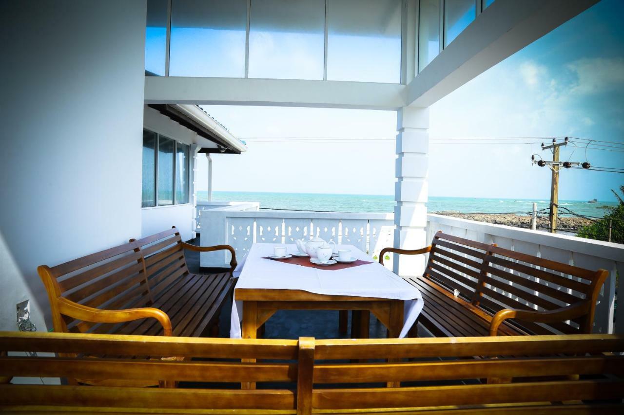 Hikka Ocean Resort Хикадува Екстериор снимка