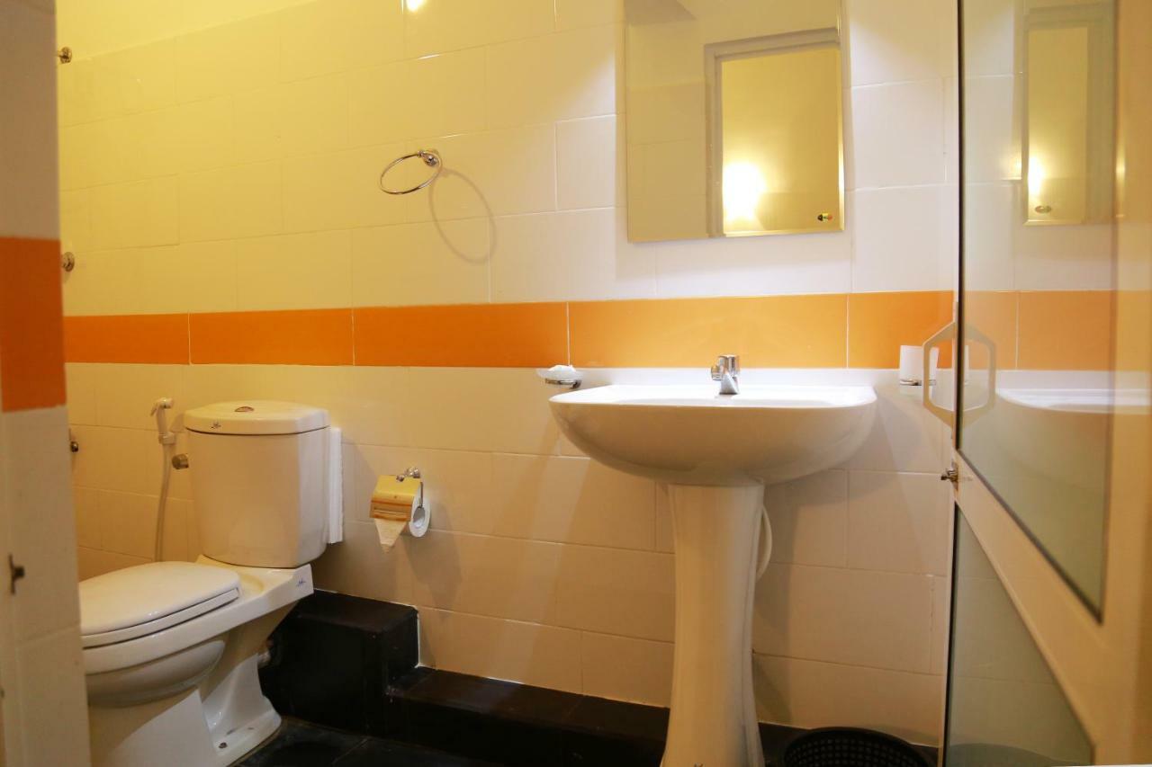 Hikka Ocean Resort Хикадува Екстериор снимка