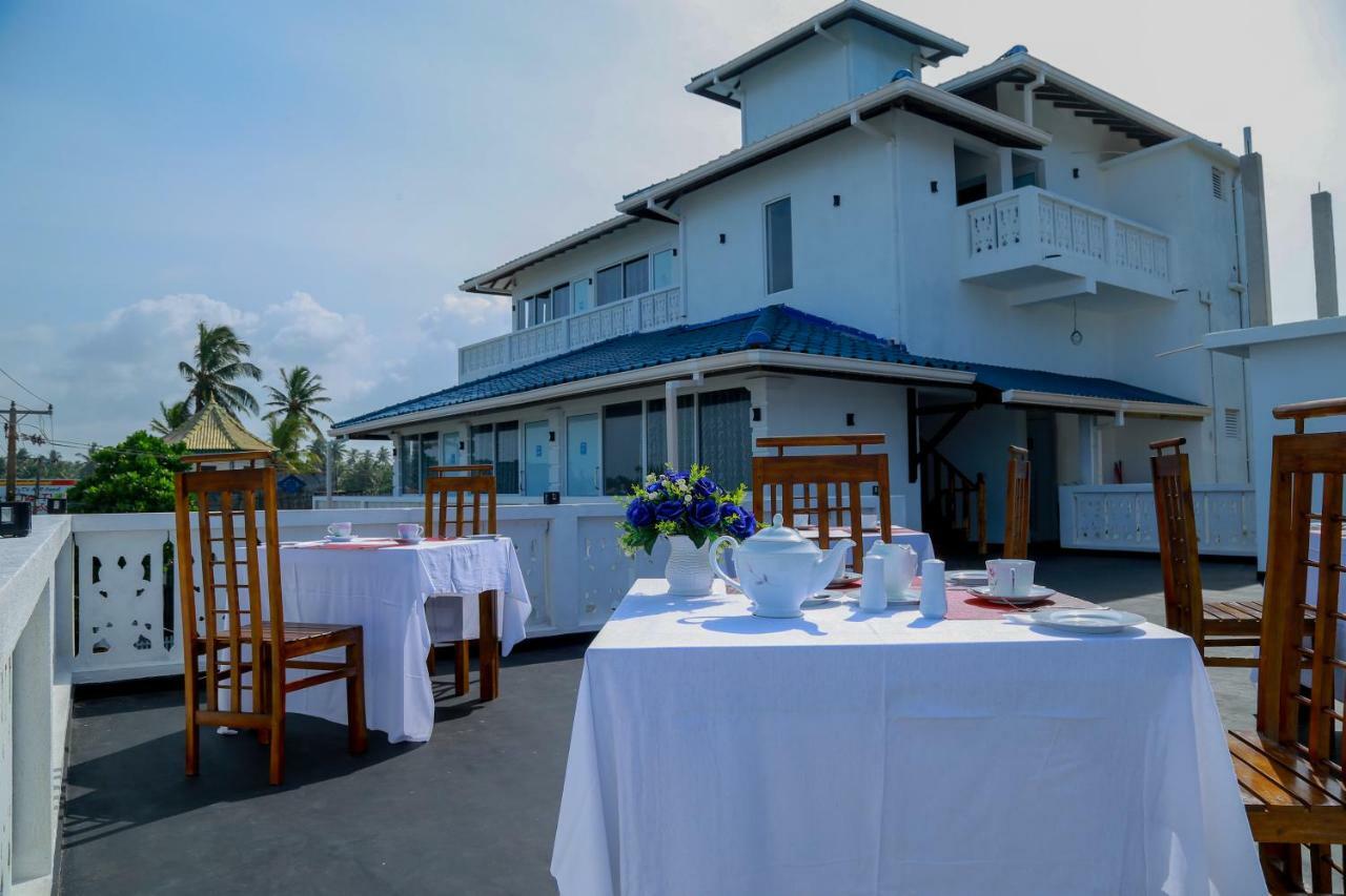 Hikka Ocean Resort Хикадува Екстериор снимка