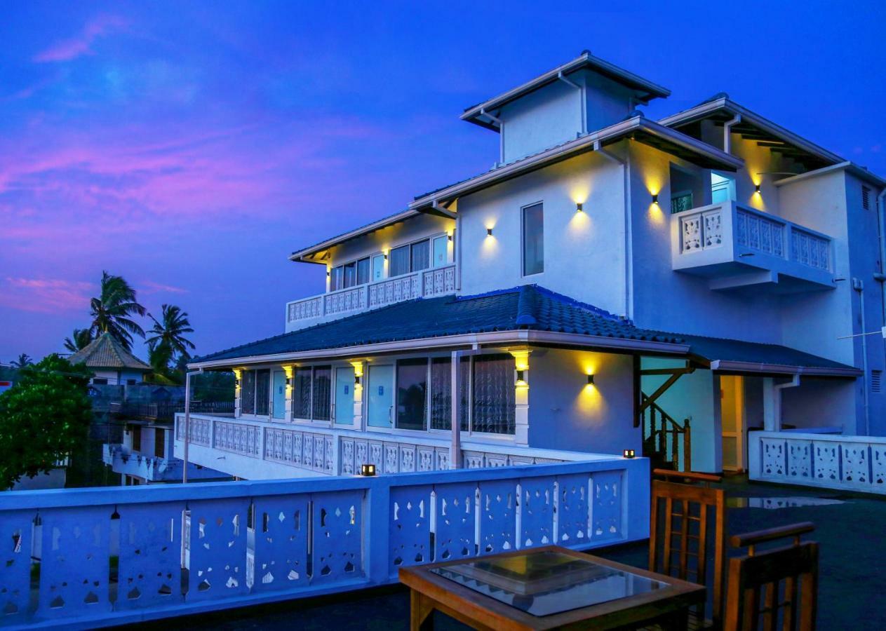 Hikka Ocean Resort Хикадува Екстериор снимка